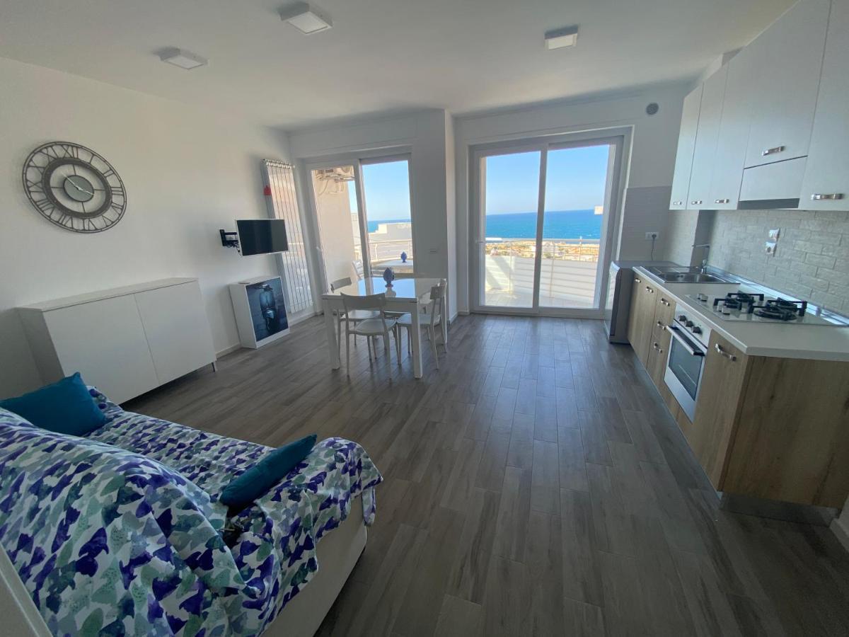 Appartamento Fronte Mare Polignano a Mare Esterno foto